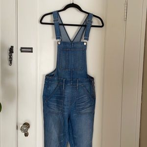 Madewell Skinny Jean Overalls Size M